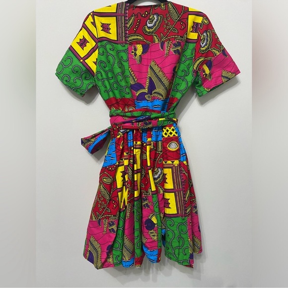 Mae Otti Printed Wrap Dress NWT Size Small - Picture 5 of 5